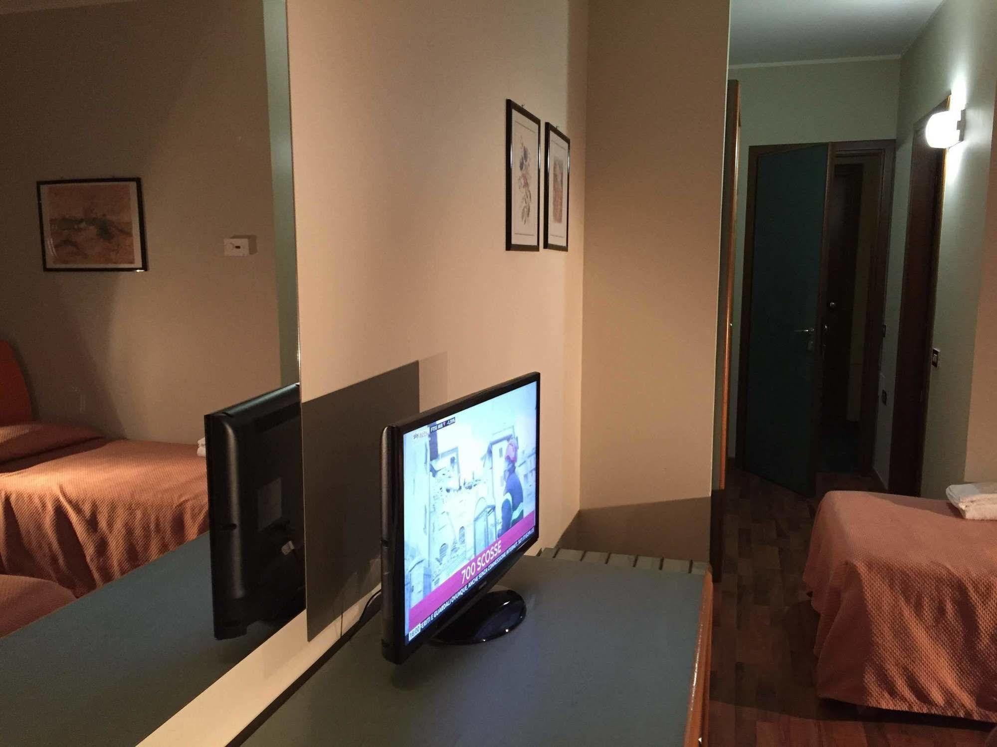 โรงแรม ออร์ซี Orzivecchi ภายนอก รูปภาพ